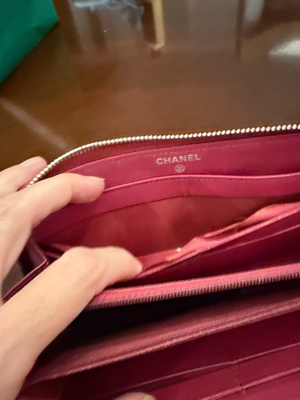CHANEL Quilted Patent Wallet in Glossy Red with CC Logo - Picture 9 of 12